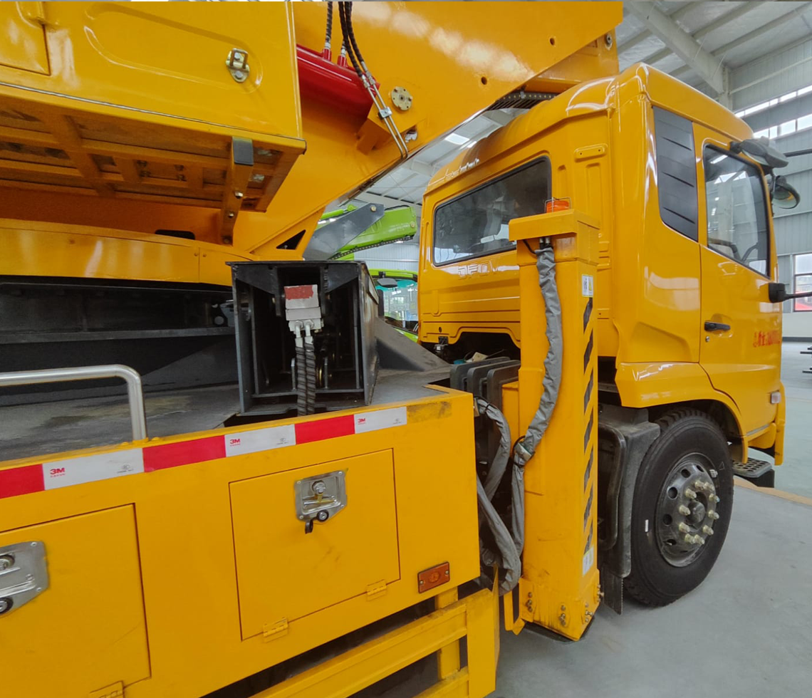 ISUZU Грузовик Автогидроподъемник 4х2, 48 м фото 4