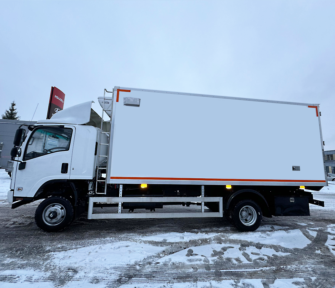 Рефрижератор Isuzu NQR90 полный привод 4x4, 10.5 тонн фото 4
