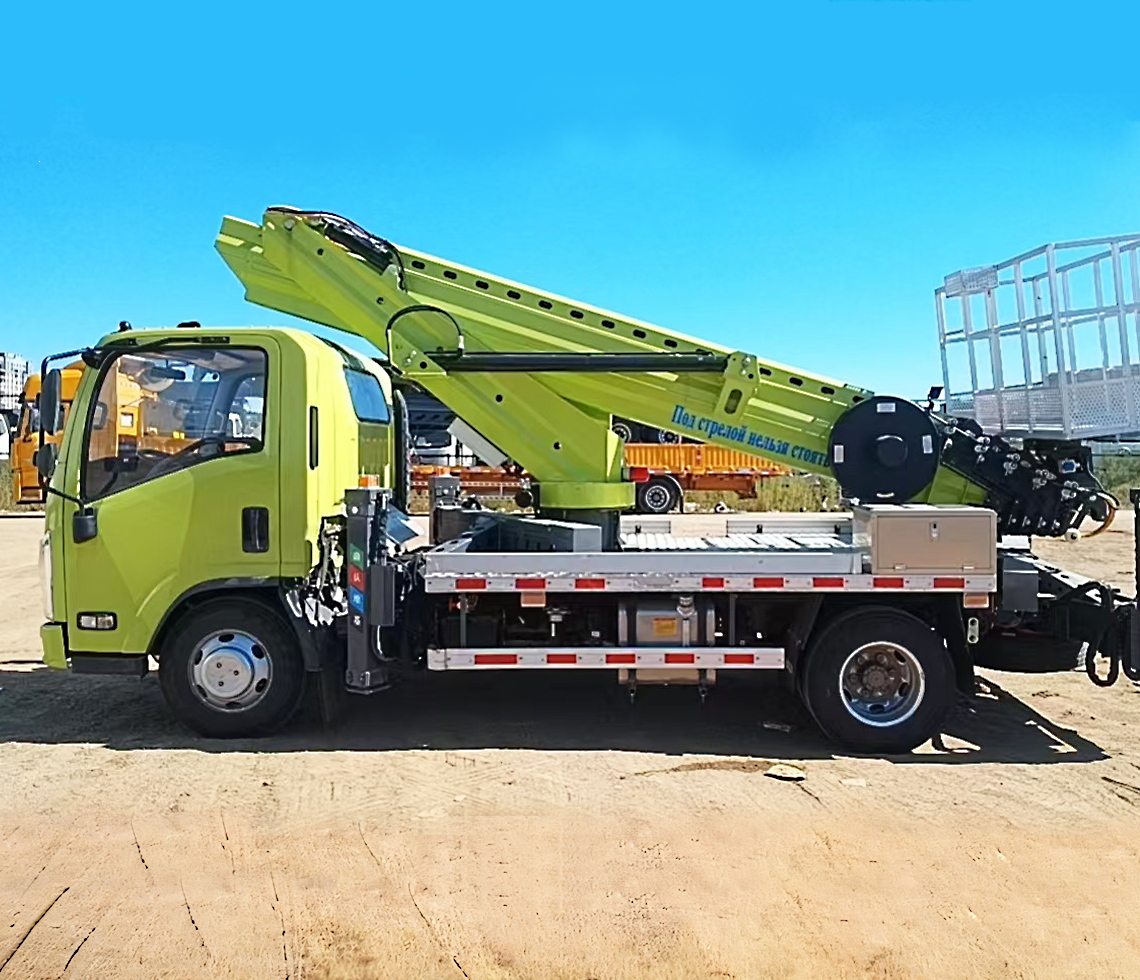 ISUZU Грузовик Автогидроподъемник 4х2, 30 м фото 5