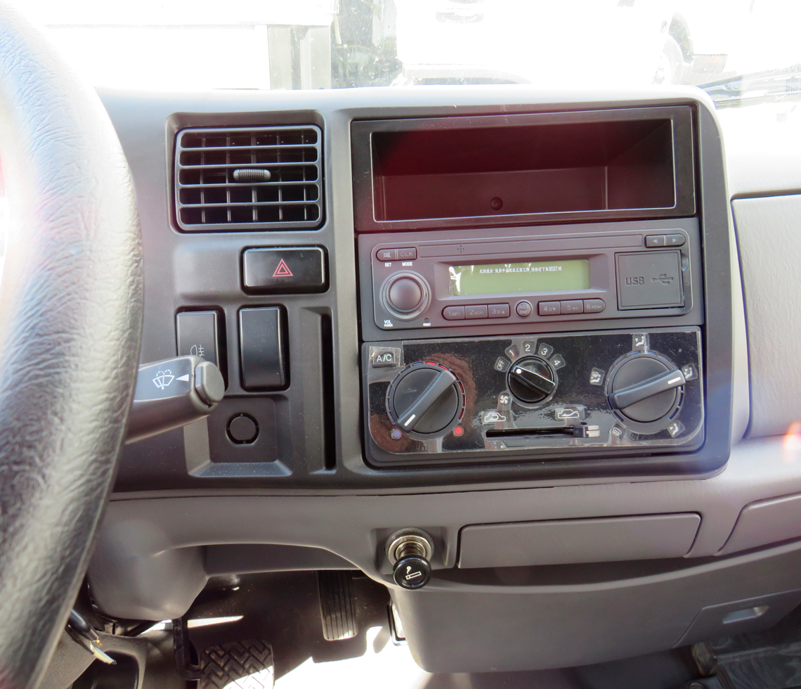 Ambertruck JL изотермический фургон фото 10