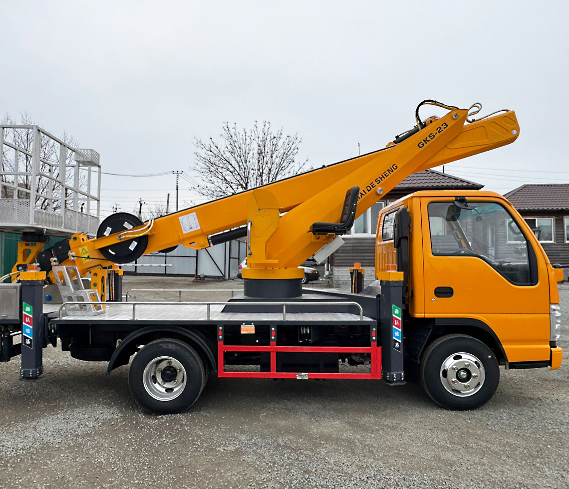 ISUZU Грузовик Автогидроподъемник 4х2, 18 м. фото 2