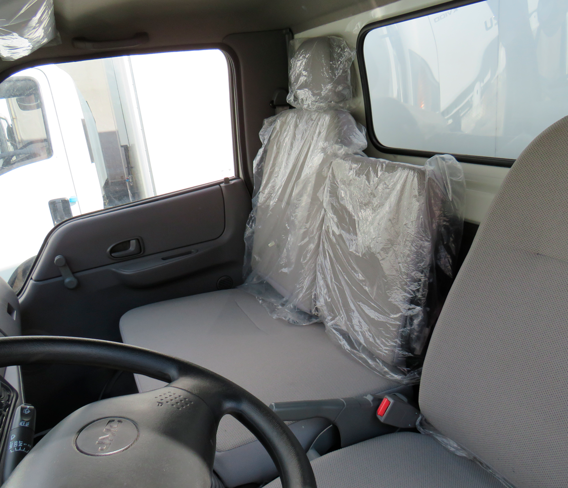 Ambertruck JL изотермический фургон фото 3