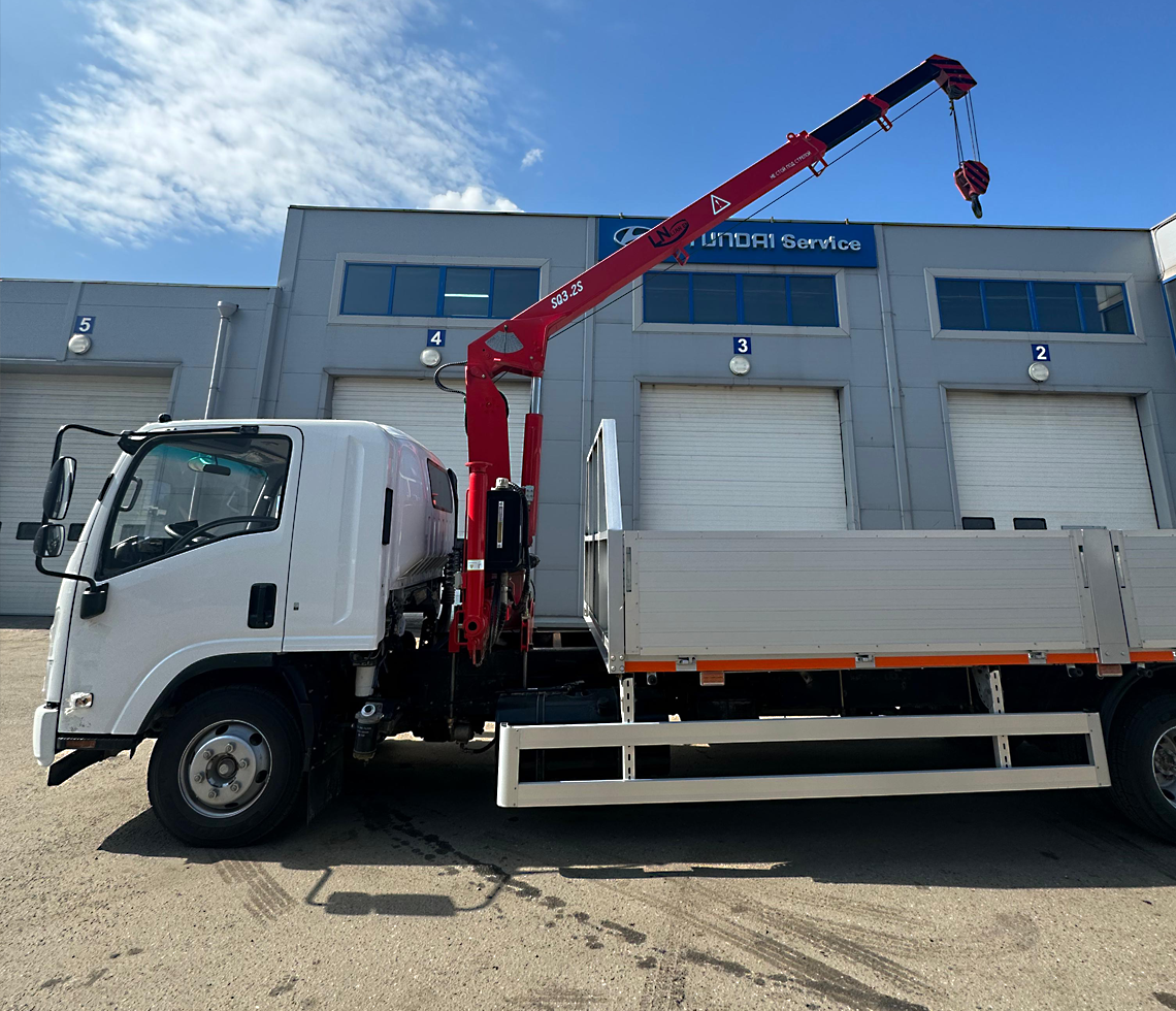 ISUZU бортовой грузовик с КМУ SQ 3.2S, трос, 10,5 т. фото 3