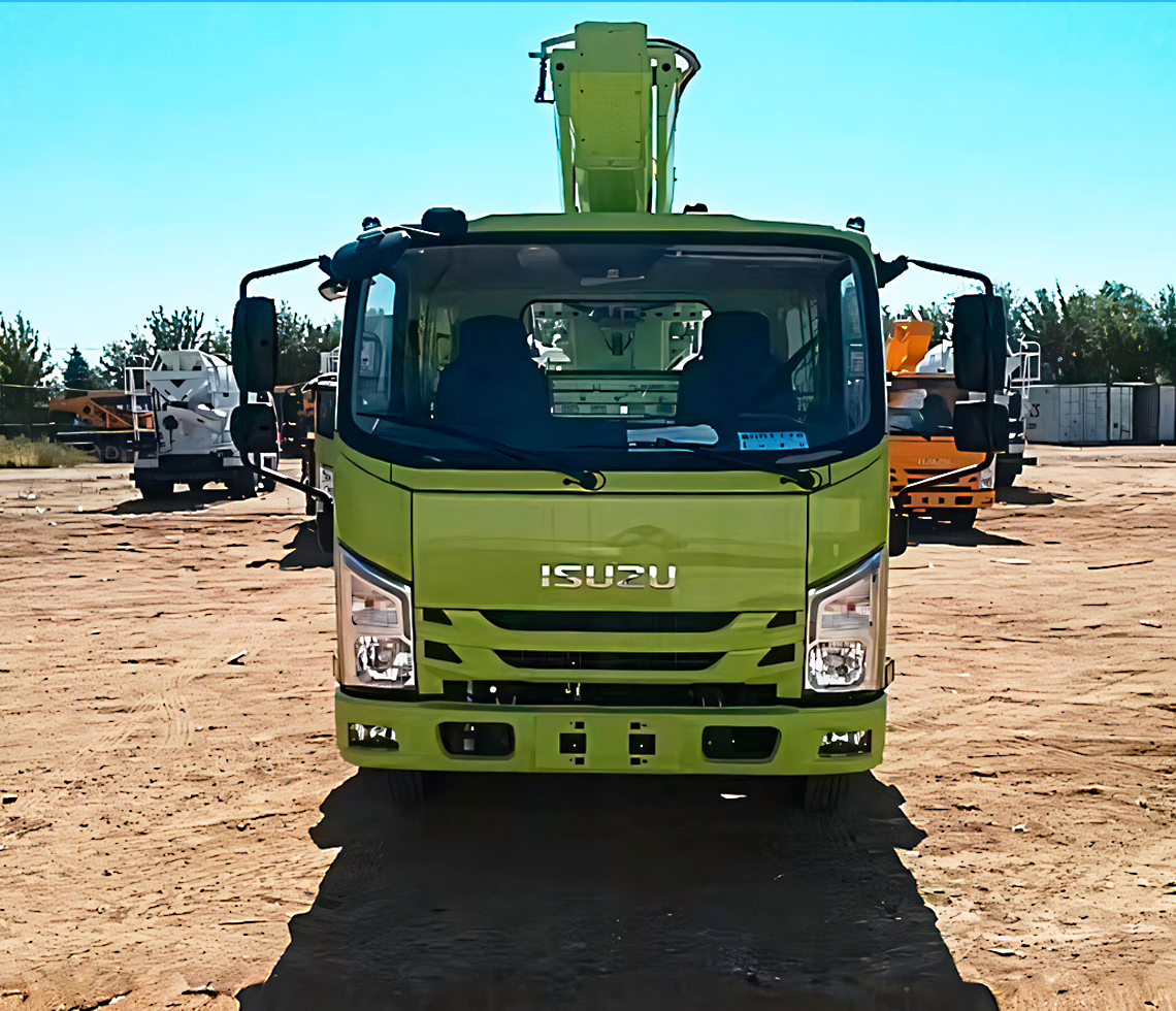 ISUZU Грузовик Автогидроподъемник 4х2, 30 м фото 4