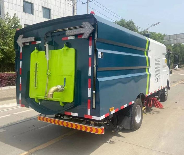 Подметательная машина ISUZU 7,3 т фото 3