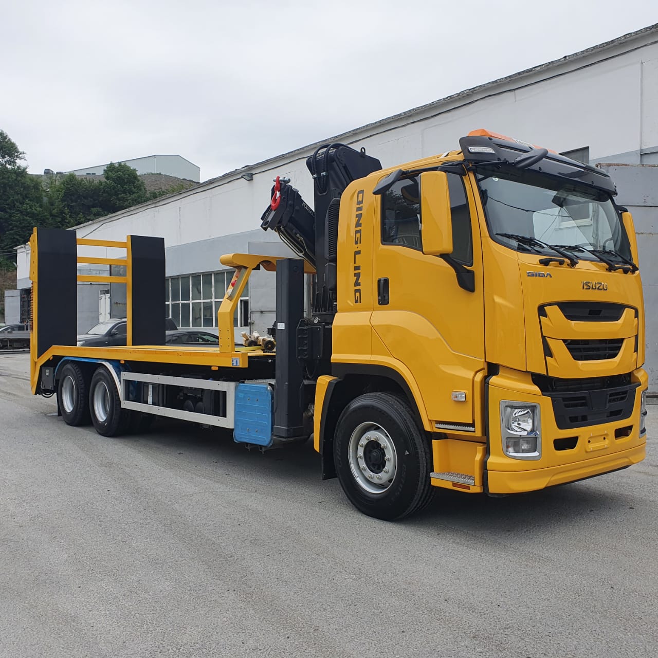 Эвакуатор ISUZU, 35 т 6*4 спальник фото 4