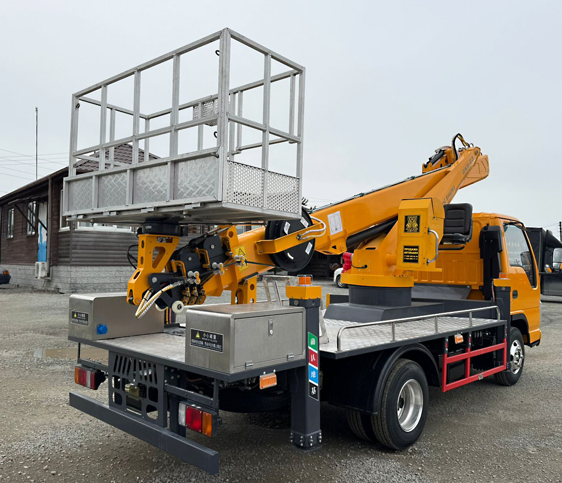 ISUZU Грузовик Автогидроподъемник 4х2, 18 м. фото 5