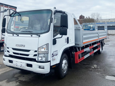 ISUZU грузовик бортовой, 10,5 т со спальником
