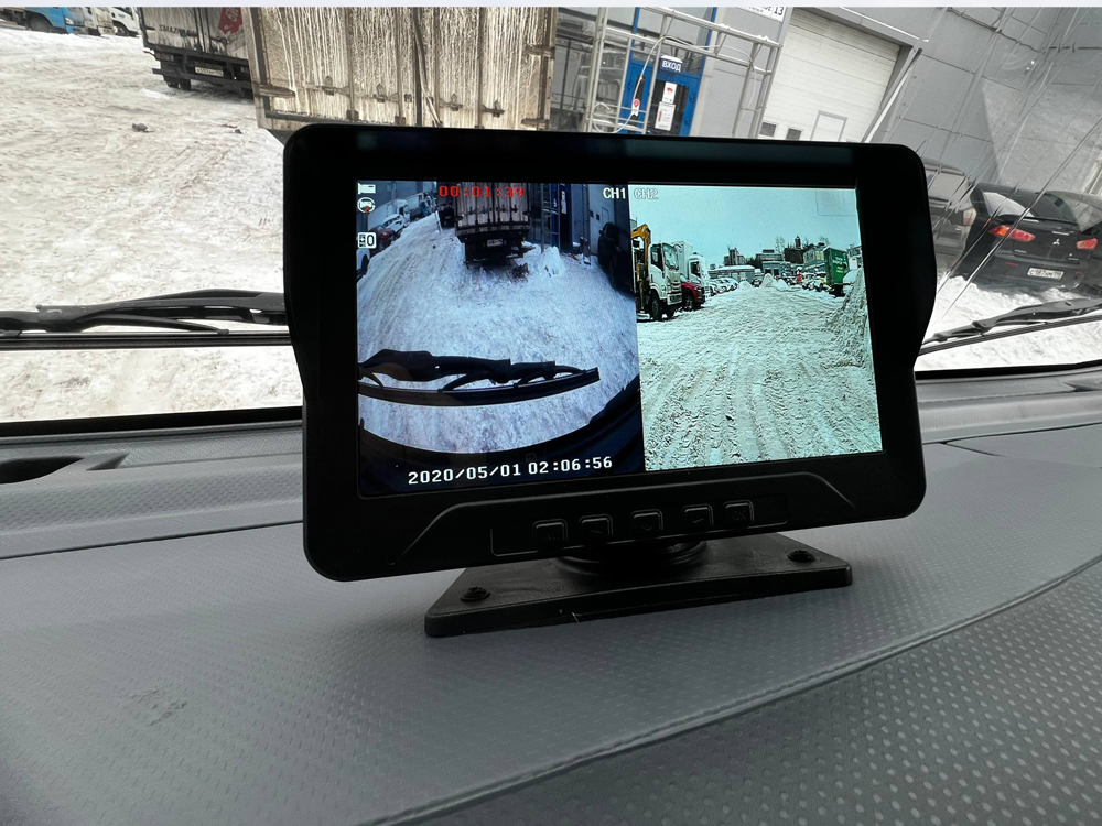 ISUZU рефрижератор 5 тонн, 5,2 м фото 5