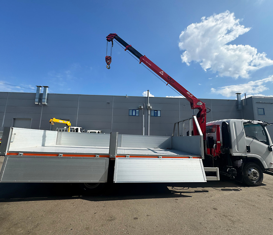 ISUZU бортовой грузовик с КМУ SQ 3.2S, трос, 10,5 т. фото 2